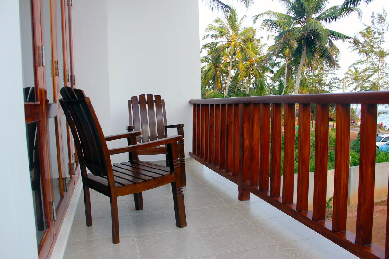 Savenrose Beach Villa มาตารา ภายนอก รูปภาพ
